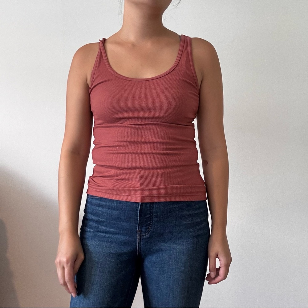 Old Navy Base Layer Tank Tops Pack of Two Salmon and Grey